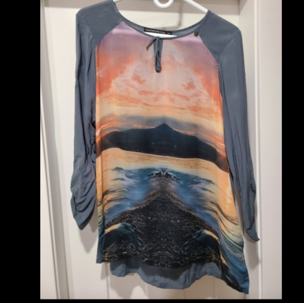 Beautiful Ladies blouse size 12 French brand